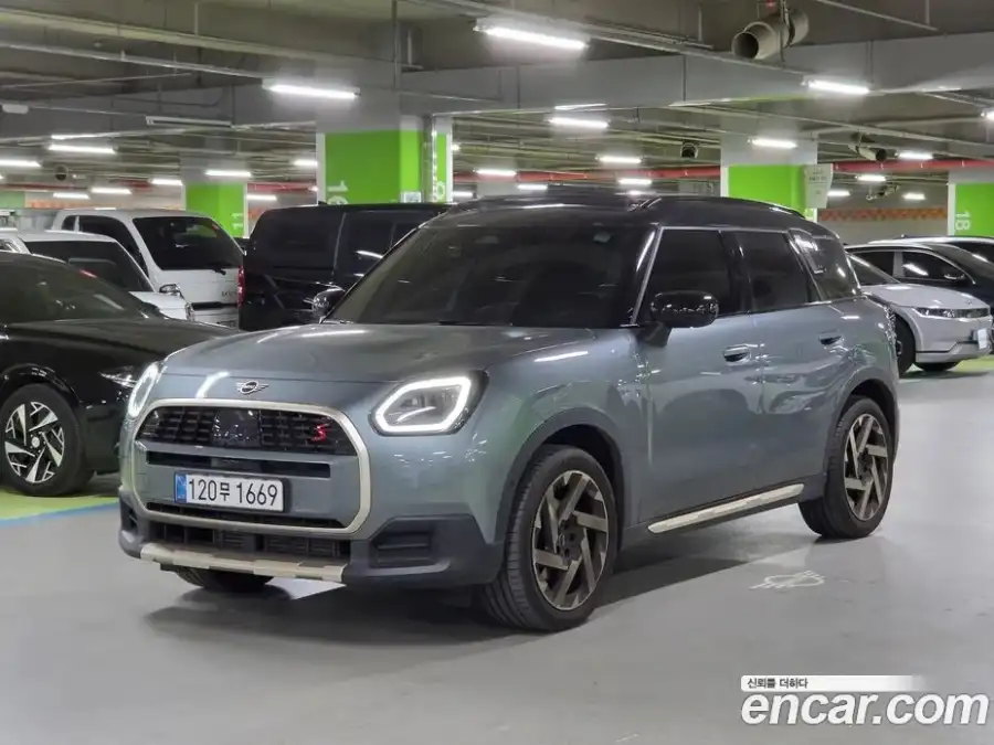 Mini Countryman ALL4 Favoured