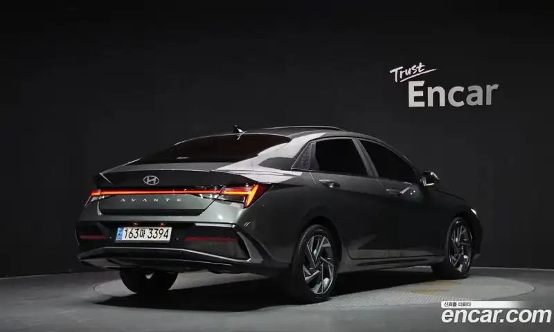 Hyundai Avante 1.6