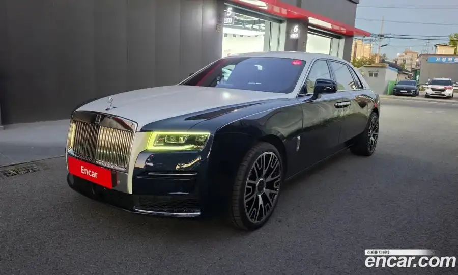 Rolls-Royce Ghost 6.7 EWB V12