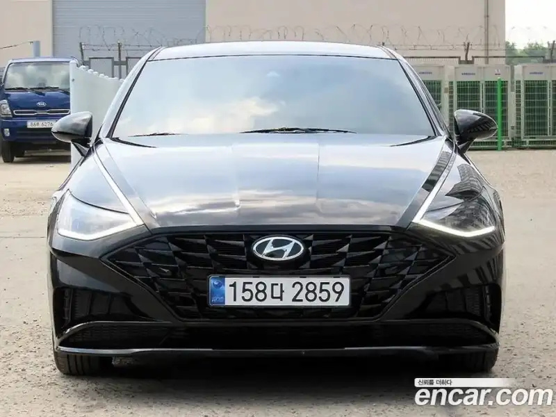 Hyundai Sonata 2.0