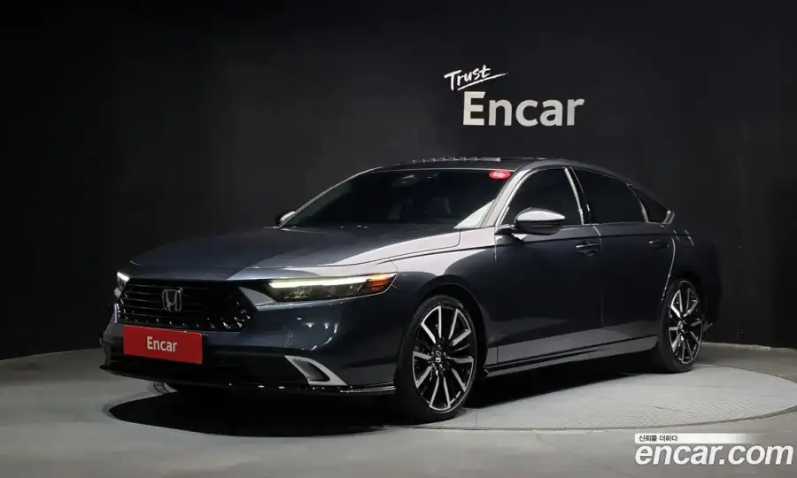 Honda Accord 2.0 Hybrid Touring