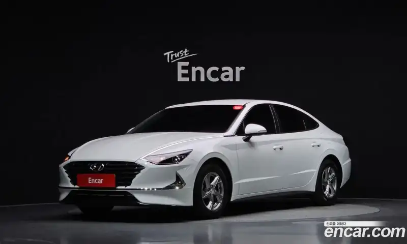 Hyundai Sonata 2.0 LPG rental car