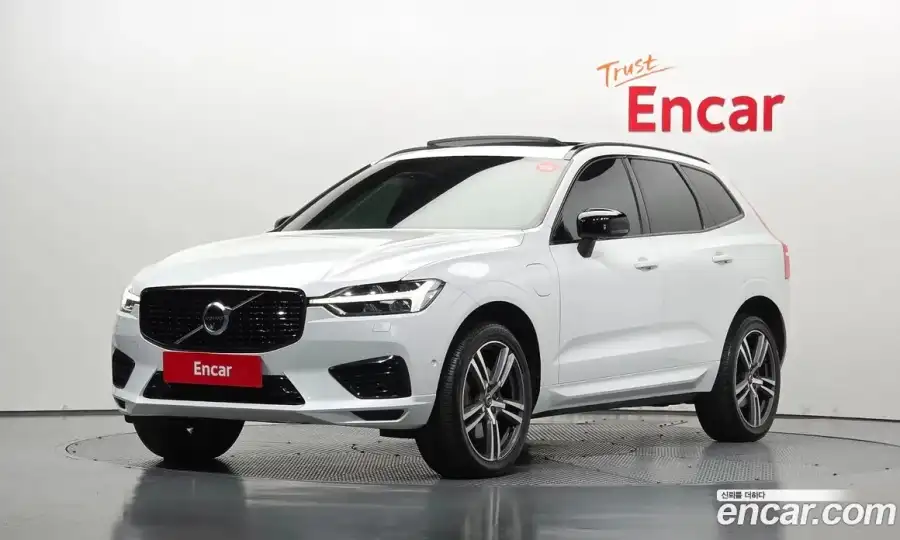 Volvo XC60 T8 R-Design