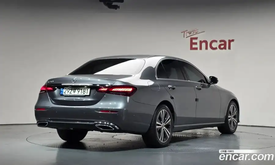 Mercedes-Benz E-Class E250 Avantgarde