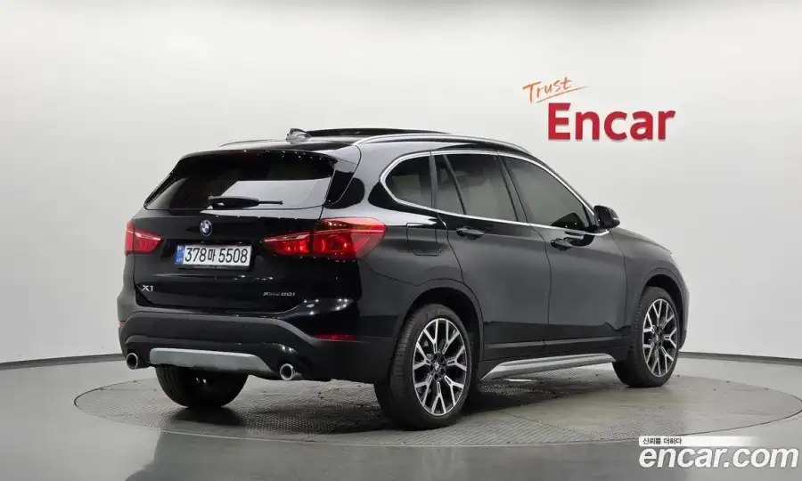BMW X1 xDrive 20i xLine