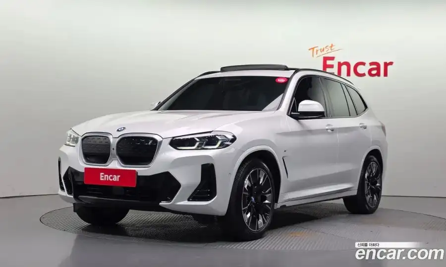BMW iX3 M Sports