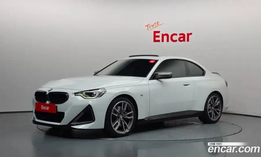BMW 2-Series M240i xDrive Coupe