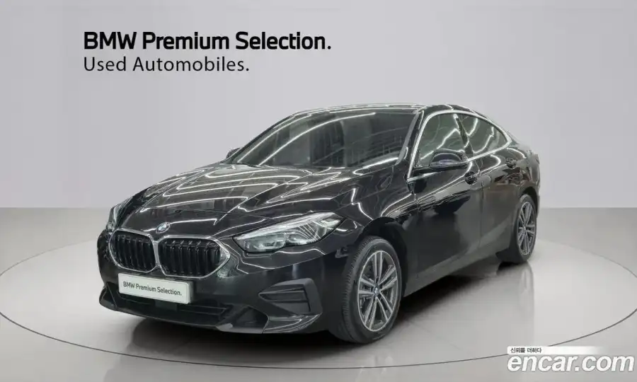 BMW 2-Series 220i Advantage