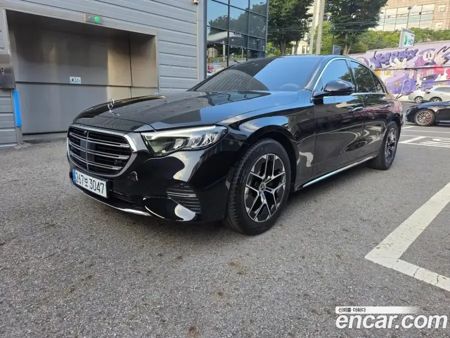 Mercedes-Benz E-Class E200 Exclusive