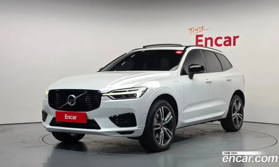 Volvo XC60 T8 R-Design
