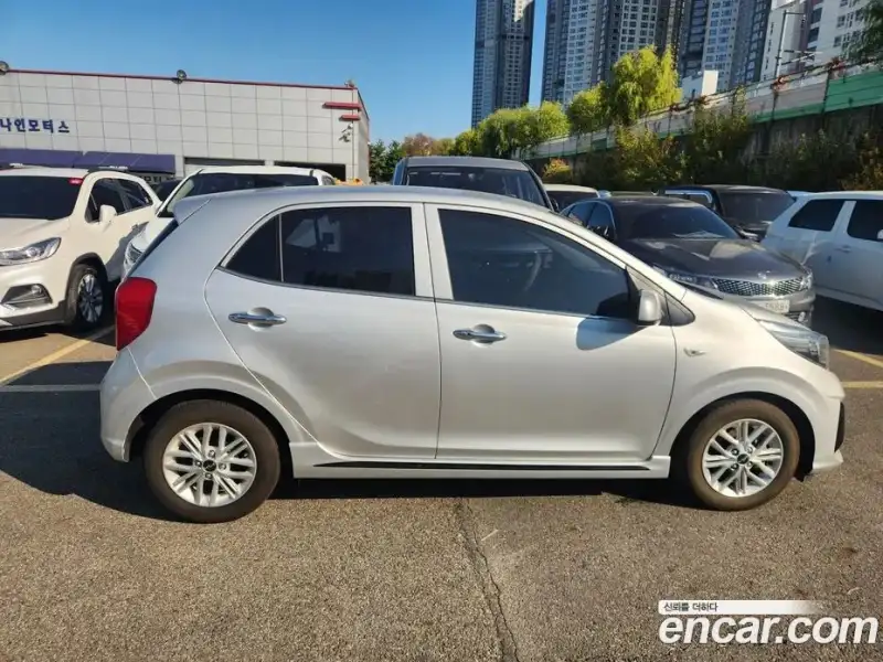 Kia Morning Signature