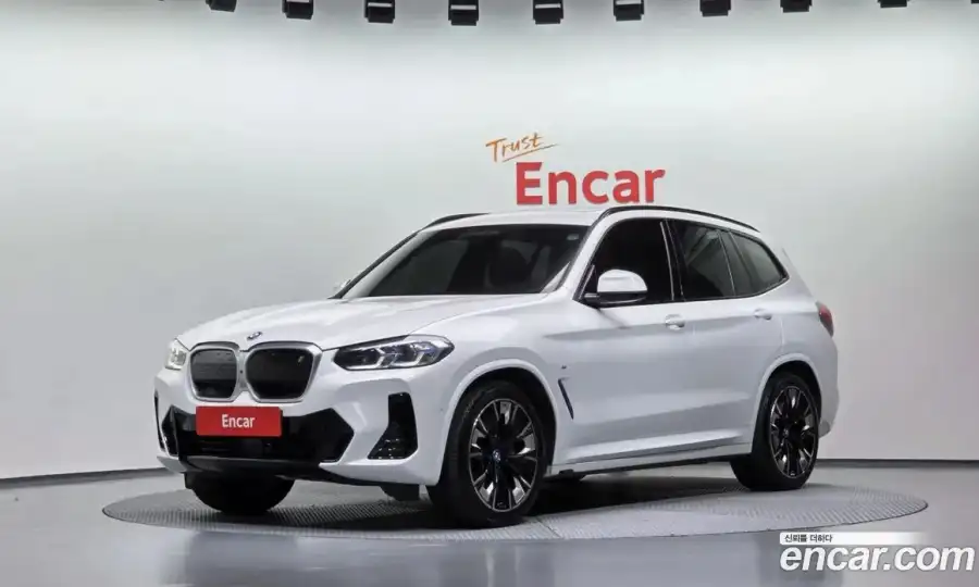 BMW iX3 M Sports
