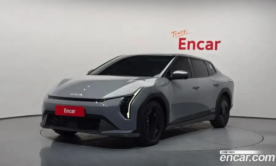 Kia EV4 Standard 2WD