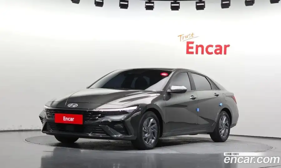 Hyundai Avante Modern