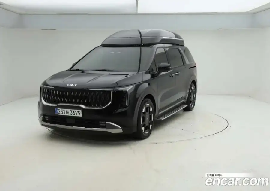 Kia Canival Gasoline 7-Seater Hi Limousine