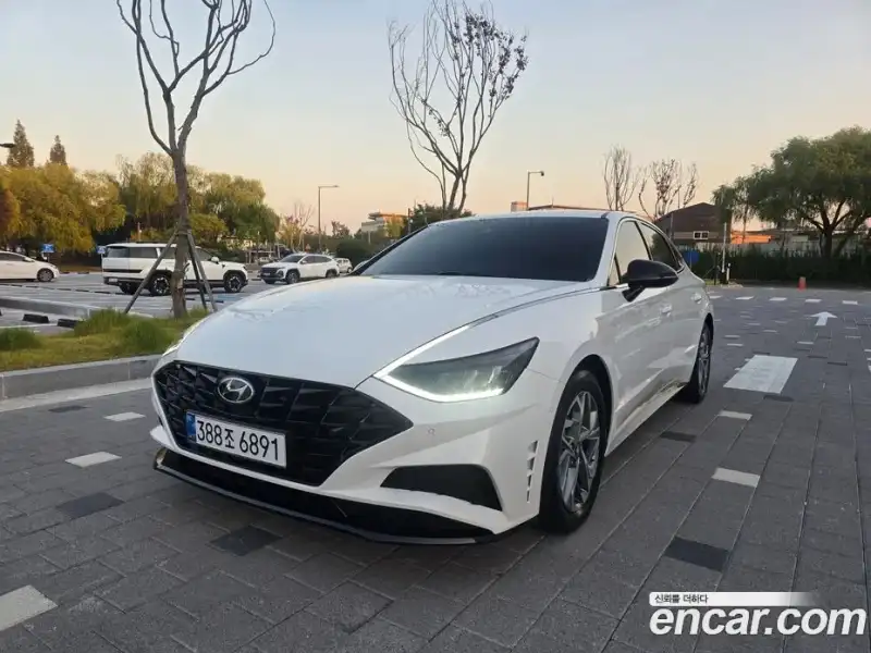 Hyundai Sonata 2.0
