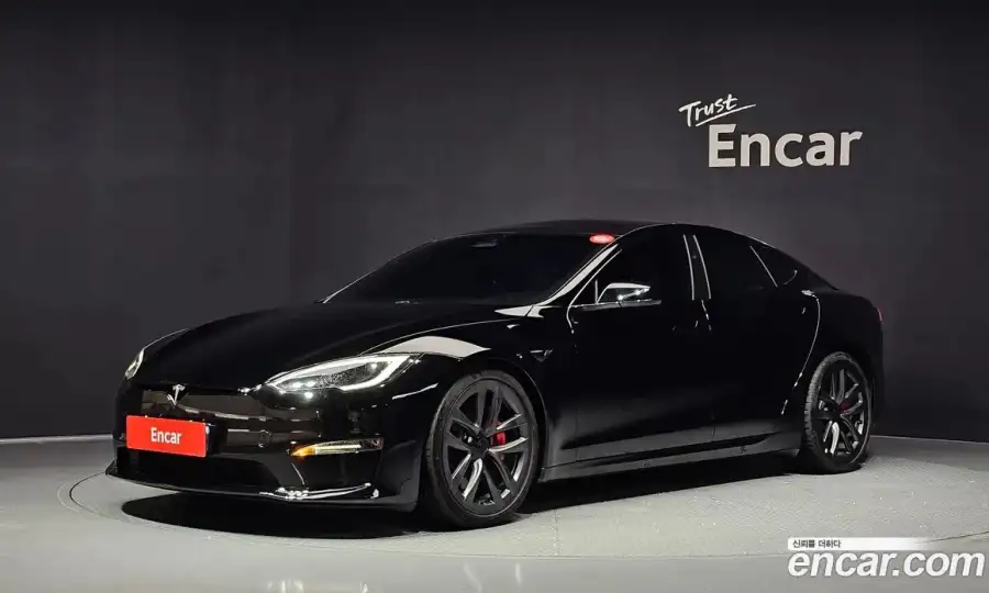 Tesla Model S Plaid