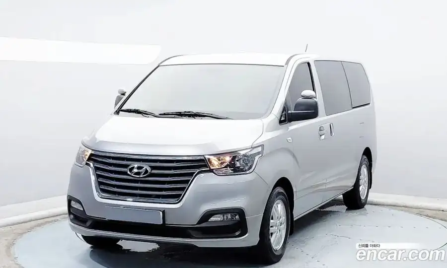 Hyundai Starex Van 3-Seater