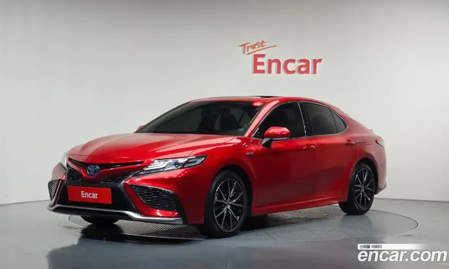 Toyota Camry 2.5 XSE Hybrid