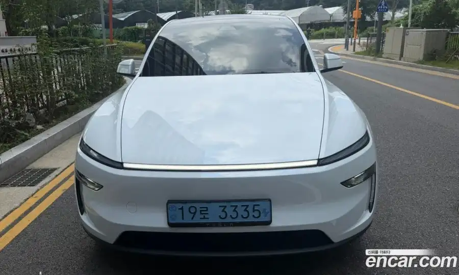 Tesla Model Y Premium RWD