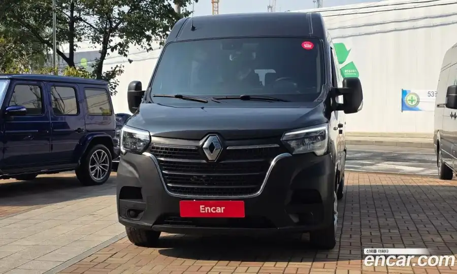Renault Korea Master Camping car