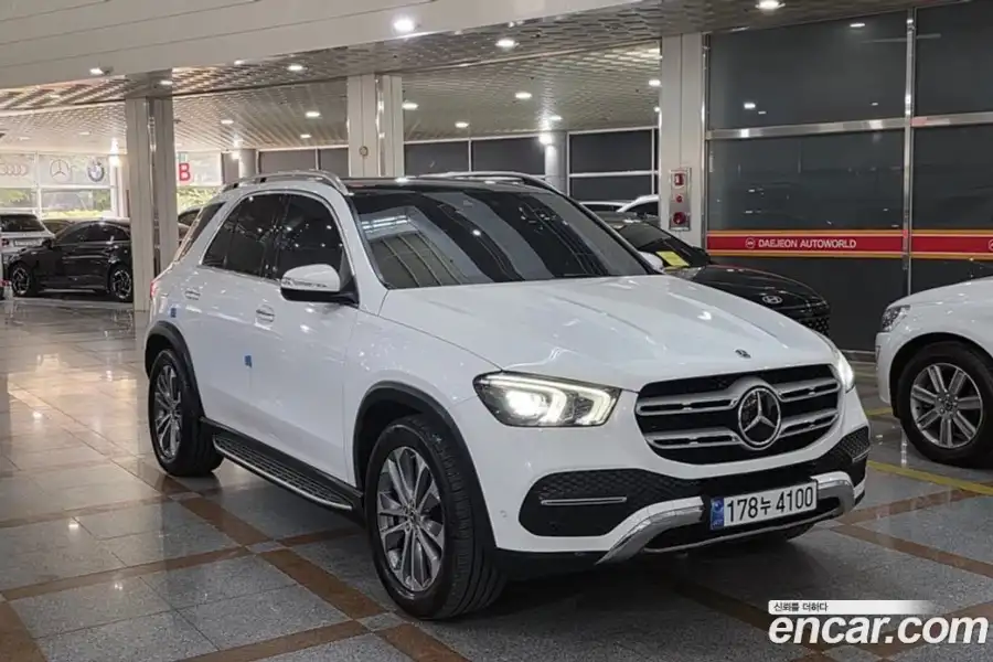 Mercedes-Benz GLE-Class GLE300d 4MATIC