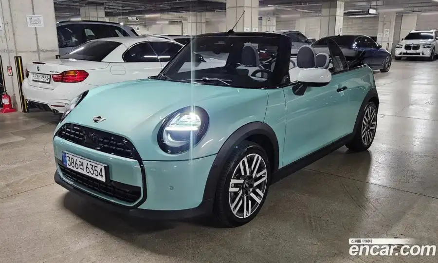 Mini Cooper Convertible Classic