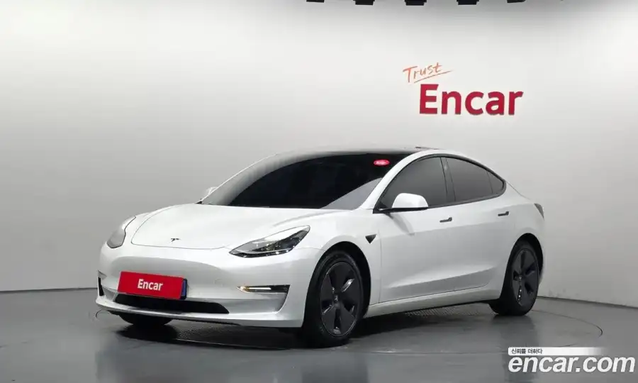 Tesla Model 3 Long Range AWD