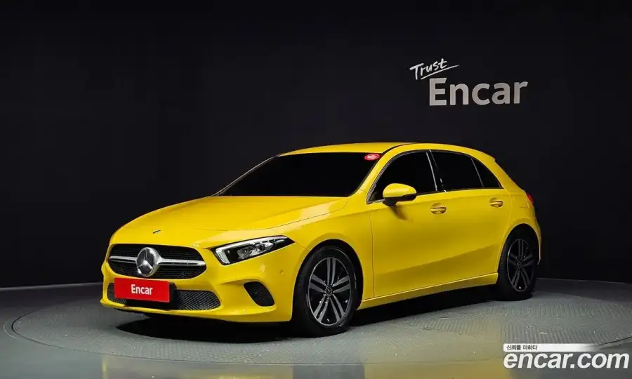 Mercedes-Benz A-Class A220 Hatchback