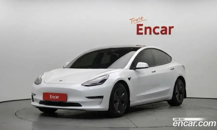 Tesla Model 3 Long Range AWD