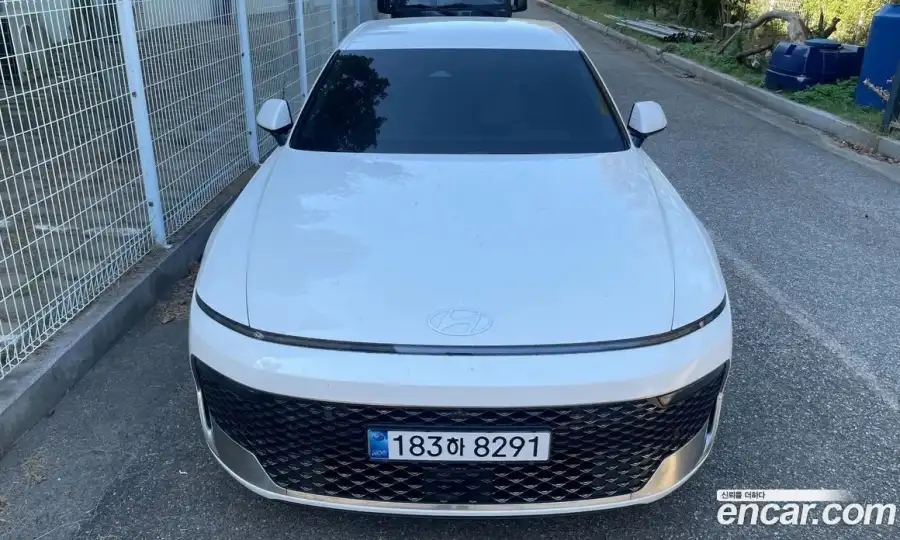 Hyundai Grandeur Premium