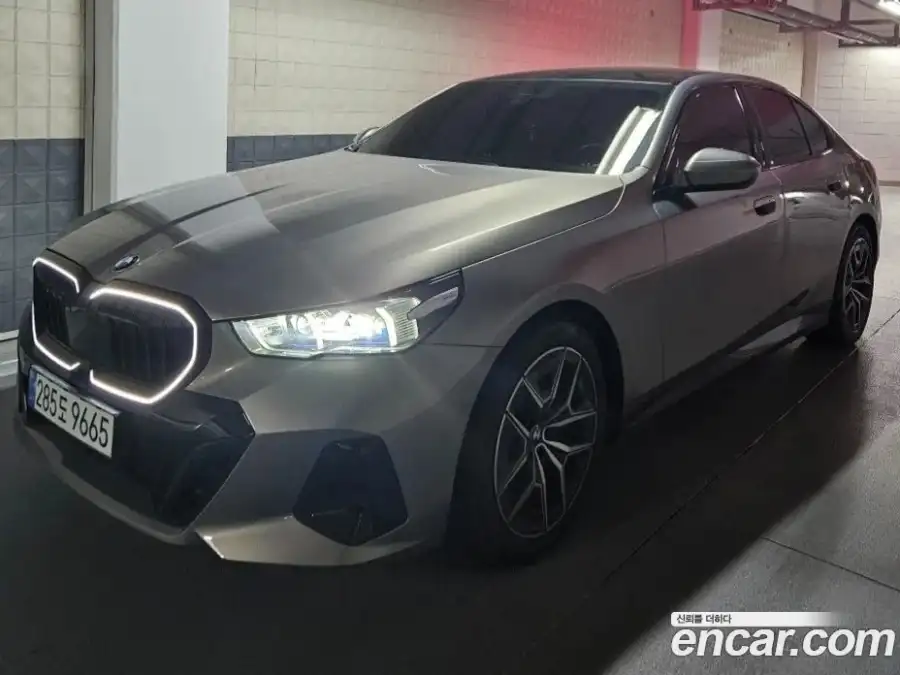 BMW 5-Series 520i M Sport