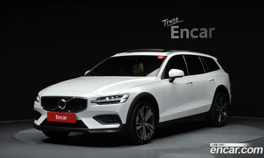 Volvo V60 B5 Pro AWD