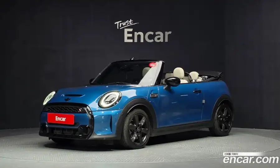 Mini Cooper Convertible Classic