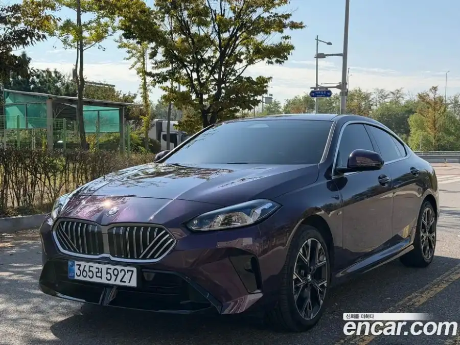 BMW 2-Series 220 M Sport Design