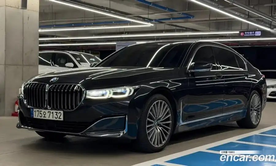 BMW 7-Series 730Ld xDrive Design Pure Excellence
