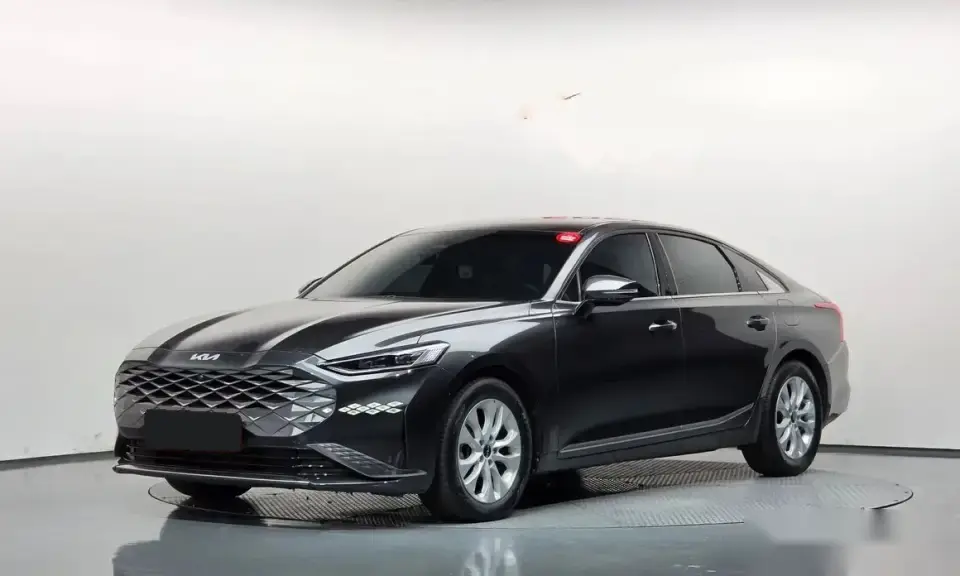 Kia K8 2.5 Noblesse