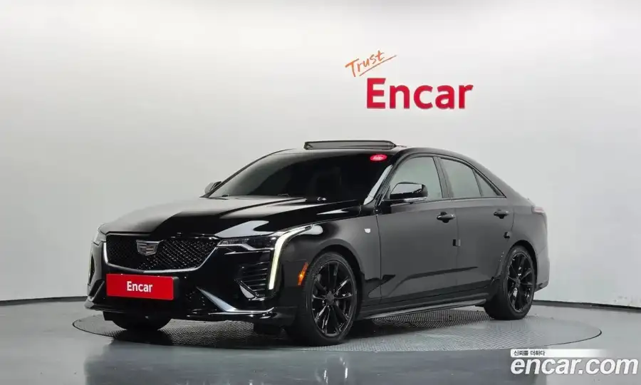 Cadillac CT4 2.0 Sport