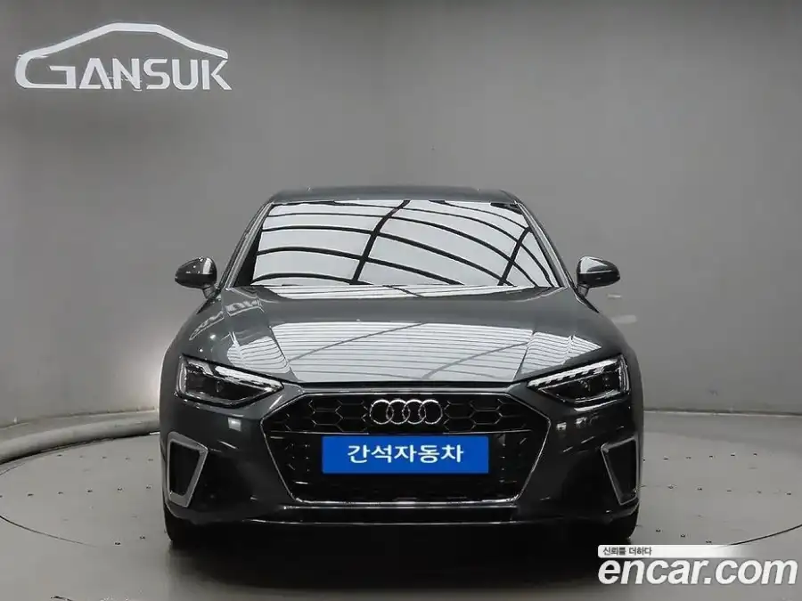 Audi A4 40 TFSI Premium