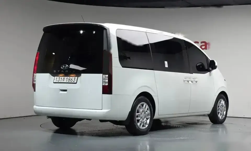 Hyundai Staria 3.5 LPi Modern
