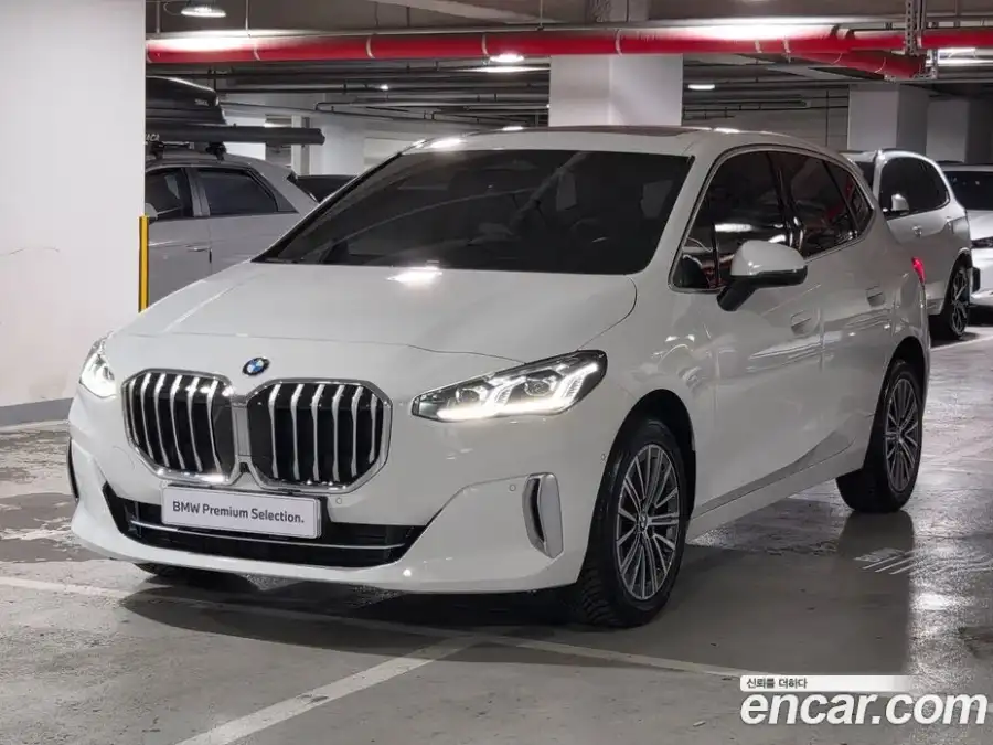 BMW 2-Series 220i Luxury