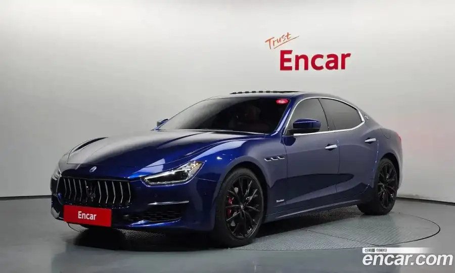 Maserati Ghibli 3.0 GranLusso