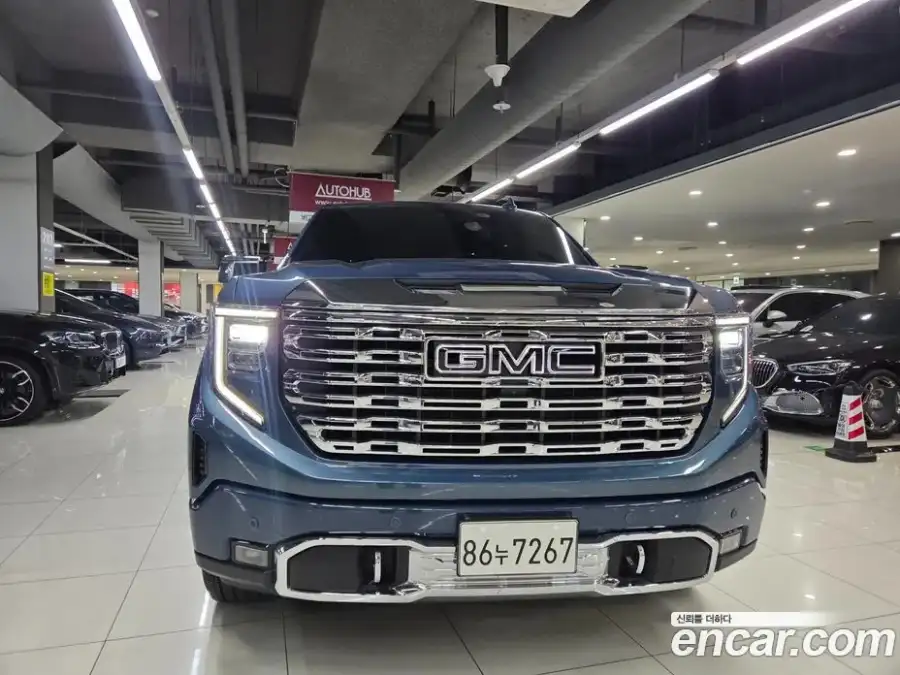 GMC Sierra Denali-X