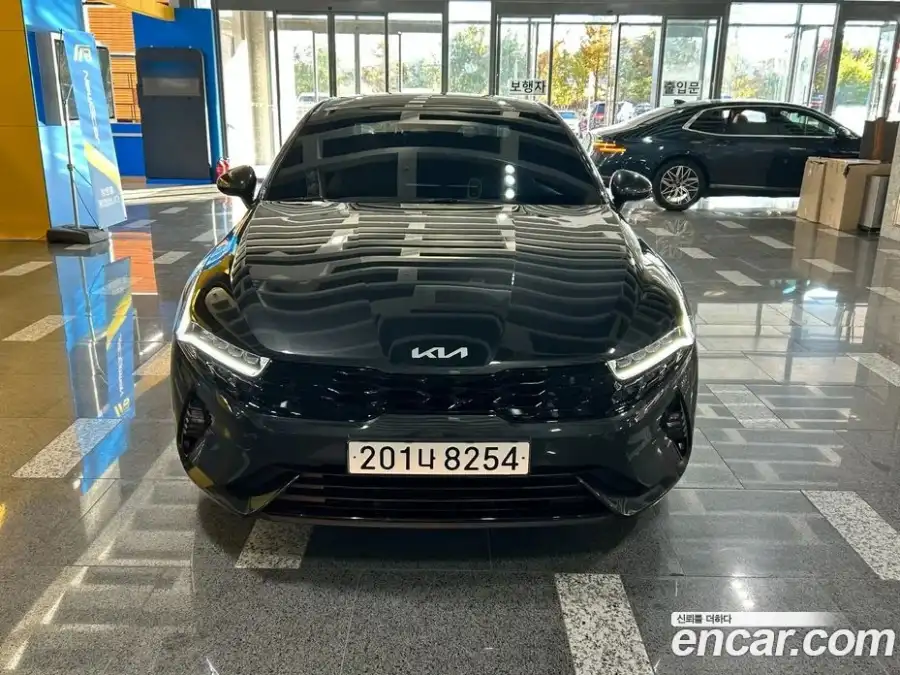 Kia K5 Trendy