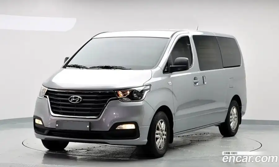 Hyundai Starex Van 3-Seater