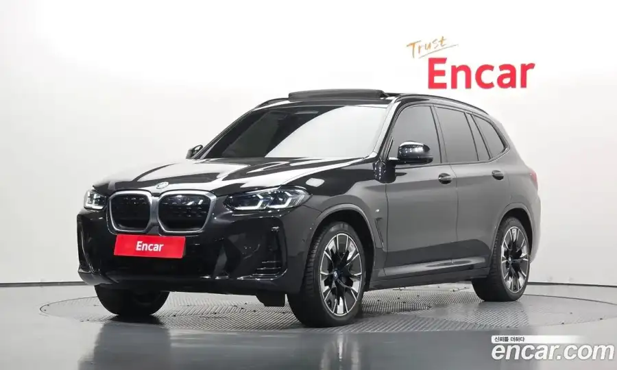 BMW iX3 M Sports
