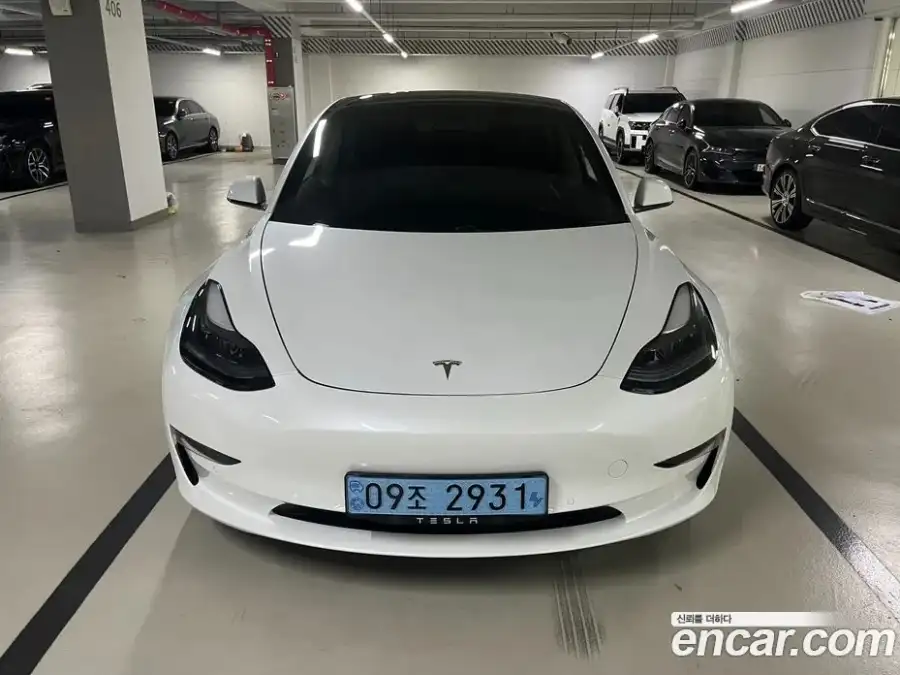 Tesla Model 3 Long Range AWD