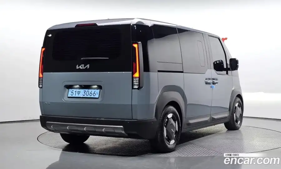 Kia PV5 Passenger