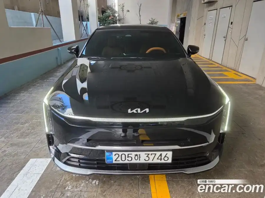 Kia K8 Noblesse Light