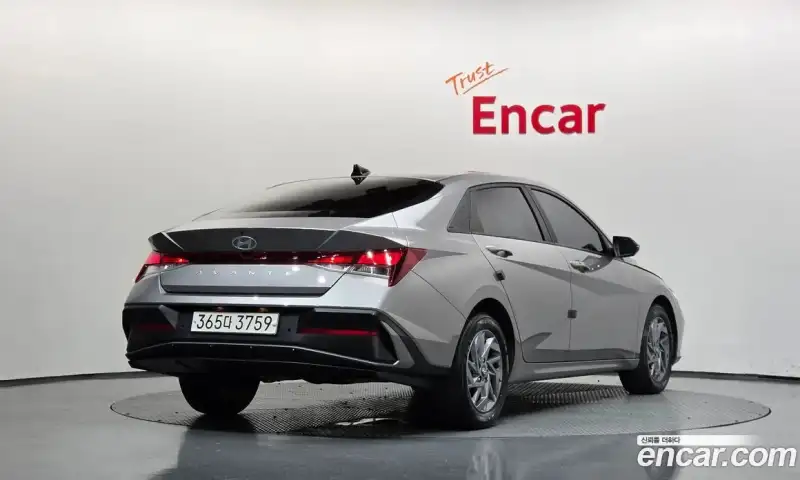 Hyundai Avante 1.6